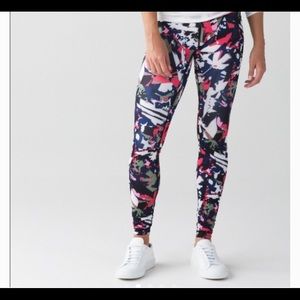 Lululemon wunder under size 10